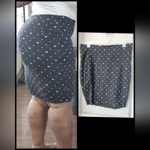 Women's Black Polka Dot Pencil Skirt